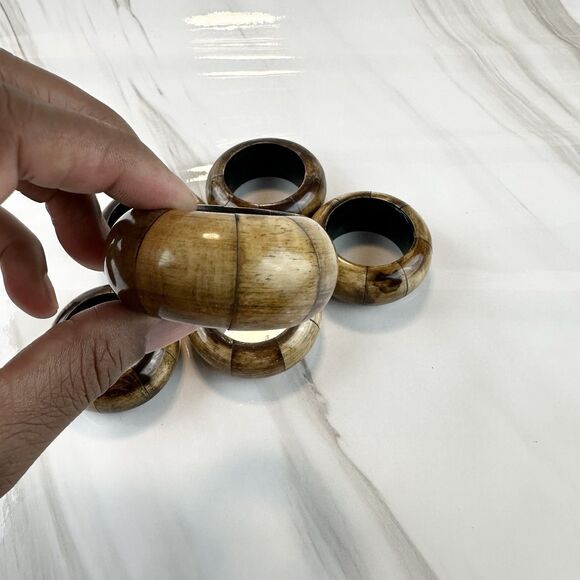 Wooden Brown Circle Napkin Rings Set of 6 Napkin Holder - Picture 6 of 7